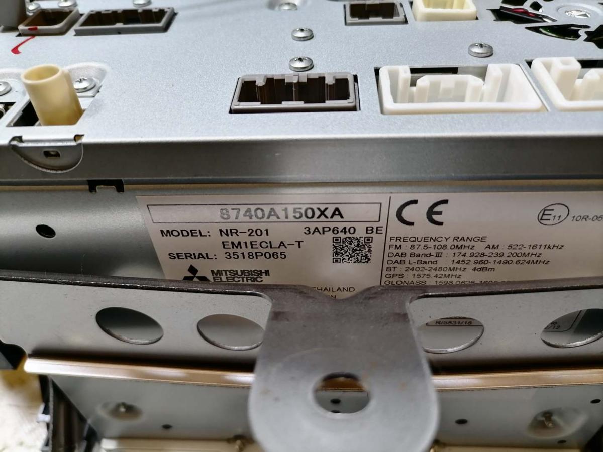 Mitsubishi Eclipse Cross GL3W original Autoradio Monitor Bj.2023